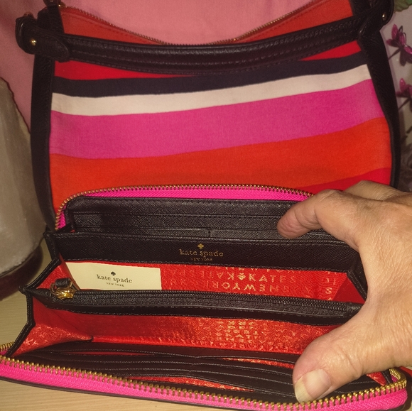 Kate Spade Hayes Street Aiden Hobo Bag Co-ordinating Bonita Stripe Wallet - Picture 13 of 13